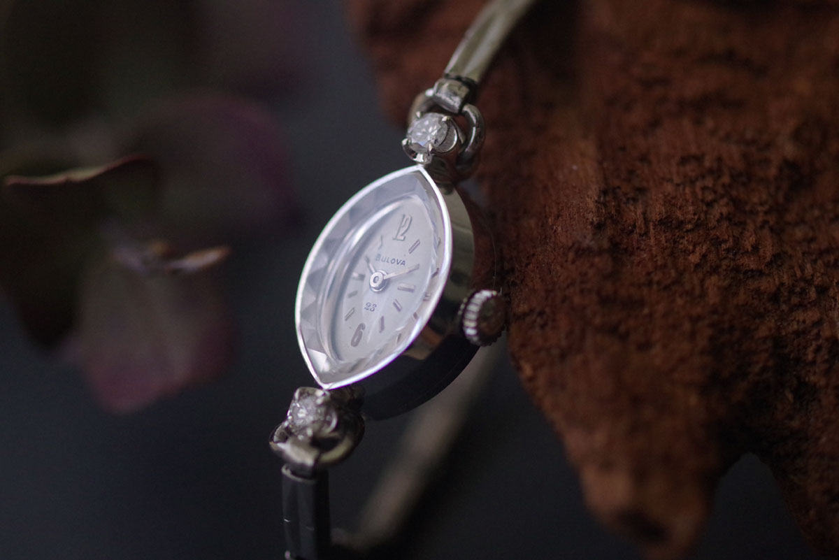 BULOVA ブローバ 14金ケース＆大粒ダイヤモンド レディース 機械式時計